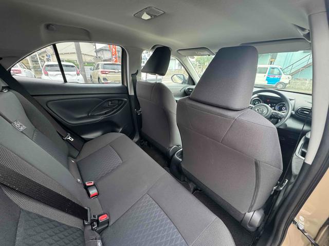 ヤリスクロス ハイブリッドG 純正ナビ全周囲カメラブラインドスポットモニターETC純正アルミLEDライト(25枚目)