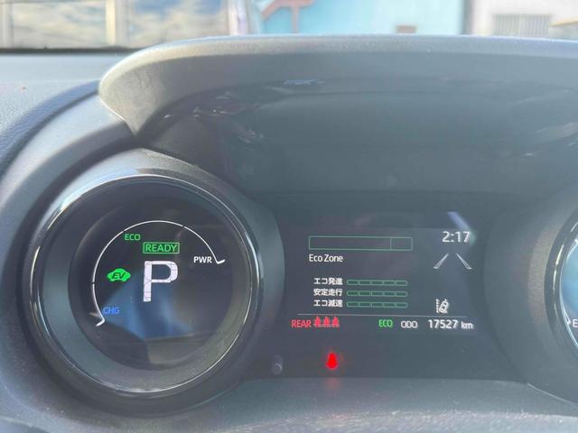 ヤリス 純正ナビバックカメラLEDライト左右シートヒーター(5枚目)