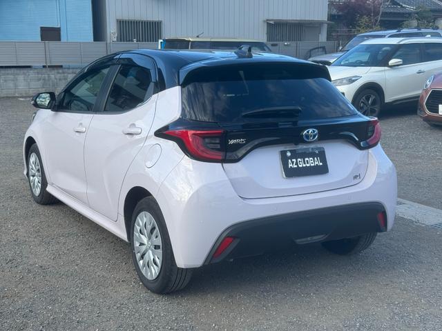 ヤリス 純正ナビバックカメラLEDライト左右シートヒーター(12枚目)