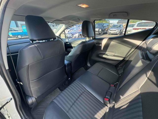 アクア 純正ナビフルセグTV全周囲カメラETCパワーシート前後ドライブレコーダーLEDライトブラインドスポットモニター(28枚目)