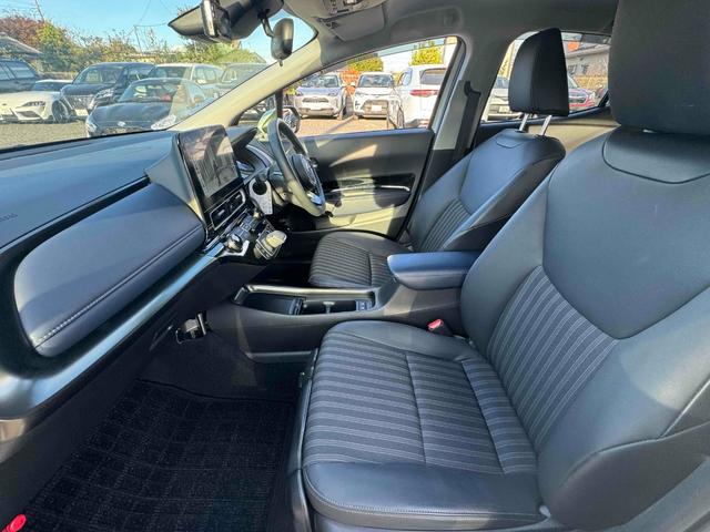 アクア 純正ナビフルセグTV全周囲カメラETCパワーシート前後ドライブレコーダーLEDライトブラインドスポットモニター(29枚目)