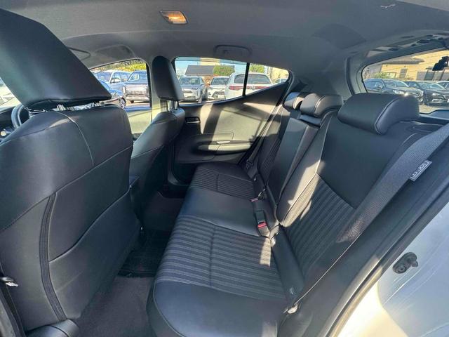 アクア 純正ナビフルセグTV全周囲カメラETCパワーシート前後ドライブレコーダーLEDライトブラインドスポットモニター(32枚目)