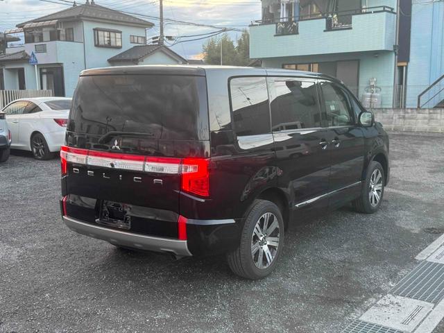デリカＤ：５ Ｇ　パワーパッケージ　後部座席モニターアルパインナビフルセグＴＶバックカメラＥＴＣパワーバックドアＬＥＤライト純正アルミＥＴＣ両側電動スライドドアＨＤＭＩ端子（18枚目）