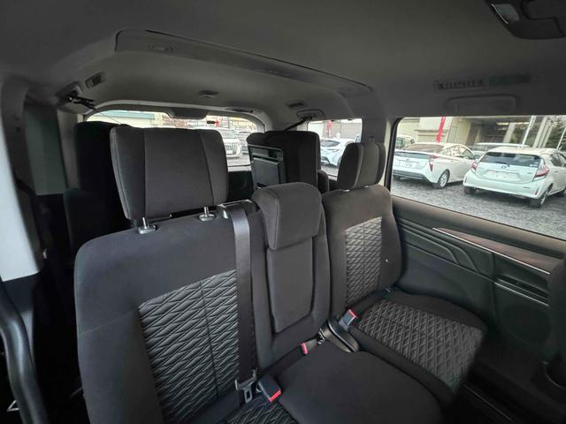 デリカＤ：５ Ｇ　パワーパッケージ　後部座席モニターアルパインナビフルセグＴＶバックカメラＥＴＣパワーバックドアＬＥＤライト純正アルミＥＴＣ両側電動スライドドアＨＤＭＩ端子（28枚目）