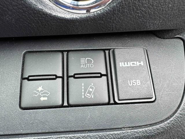 シエンタ Ｇ　クエロ　アルパインナビフルセグＴＶバックカメラＥＴＣ両側電動スライドドアモデリスタエアロ純正アルミＨＤＭＩ端子（9枚目）