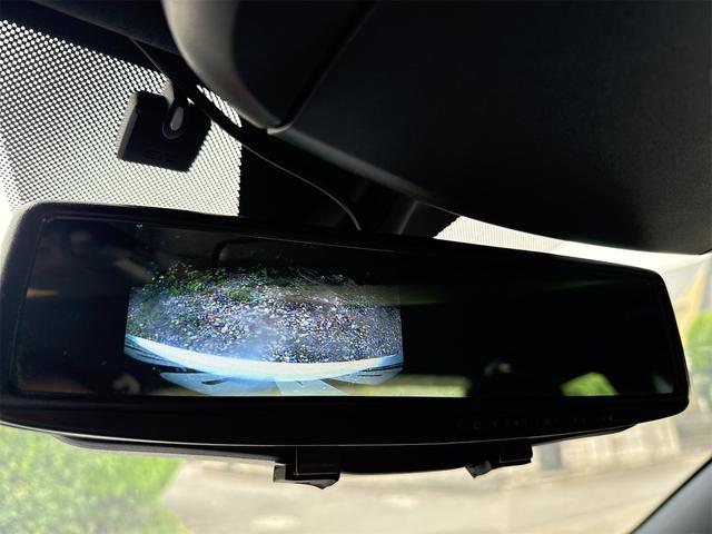 ダッジ・チャージャー ＳＸＴ　左ハンドル　ＥＴＣ　バックカメラ　アルミホイール　ＡＴ　ＣＤ　ＵＳＢ　ミュージックプレイヤー接続可　ＥＳＣ　エアコン　パワーウィンドウ（11枚目）