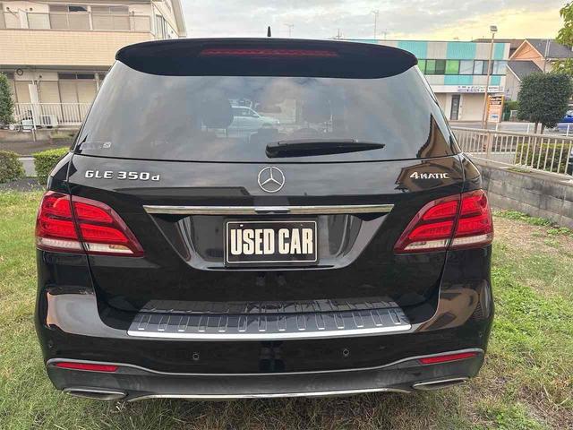 ＧＬＥ ＧＬＥ３５０ｄ　４マチックスポーツ　４ＷＤ　オートクルーズコントロール　ナビ　ヘッドライトウォッシャー　アルミホイール　シートヒーター　ＡＴ　盗難防止システム　ＣＤ　ＡＢＳ　ＥＳＣ　エアコン　パワーステアリング　パワーウィンドウ（16枚目）