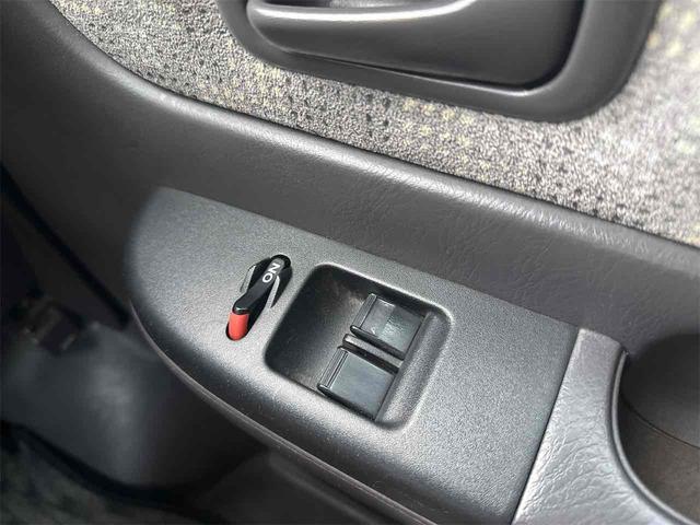 バモス Ｍ　両側スライドドア　ＡＴ　ＣＤ　衝突安全ボディ　エアコン　パワーステアリング（9枚目）