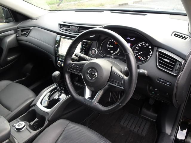 エクストレイル ２０Ｘ　切り替え式４ＷＤ／純正９インチナビＴＶ／アラウンドビューモニター／デジタルインナーミラー／Ｂｌｕｅｔｏｏｔｈオーディオ／バックカメラ／ビルトインＥＴＣ／パワーバックドア（18枚目）