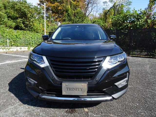 エクストレイル ２０Ｘ　切り替え式４ＷＤ／新品マークレスグリル／新品ホワイトレター１８インチタイヤ＆１８インチＡＷ／カロッツェリアナビＴＶ／バックカメラ／Ｂｌｕｅｔｏｏｔｈオーディオ／パワーバックドア（6枚目）