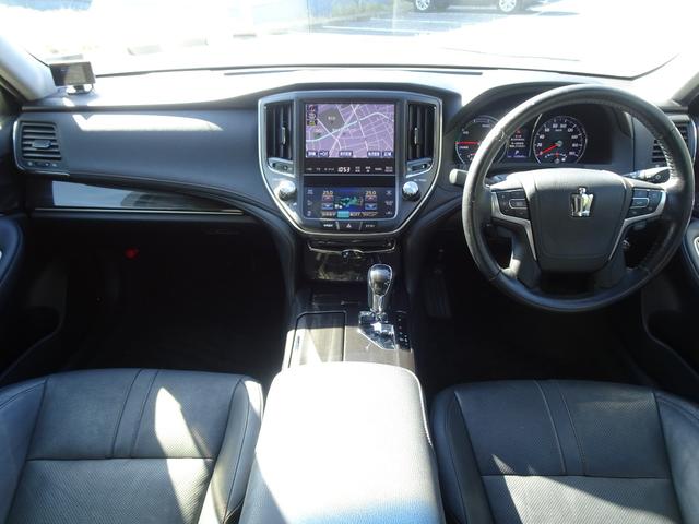 クラウンハイブリッド アスリートＳ　黒革シート／パワーシート／シートクーラー＆ヒーター／ステアリングヒーター／プリクラッシュＳ／レーダークルーズコントロール／ビルトインＥＴＣ／純正ナビ＆バックカメラ／地デジ／Ｂｌｕｅｔｏｏｔｈオーディオ（17枚目）