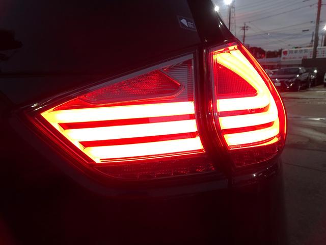 エクストレイル ２０Ｘ　新品マークレスグリル／新品ホワイトレター１８インチタイヤ＆１８インチＡＷ／アラウンドビューモニター／Ｂｌｕｅｔｏｏｔｈオーディオ／純正ナビＴＶ／バックカメラ／シートヒーター（7枚目）