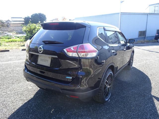 エクストレイル ２０Ｘ　新品マークレスグリル／新品ホワイトレター１８インチタイヤ＆１８インチＡＷ／アラウンドビューモニター／Ｂｌｕｅｔｏｏｔｈオーディオ／純正ナビＴＶ／バックカメラ／シートヒーター（14枚目）