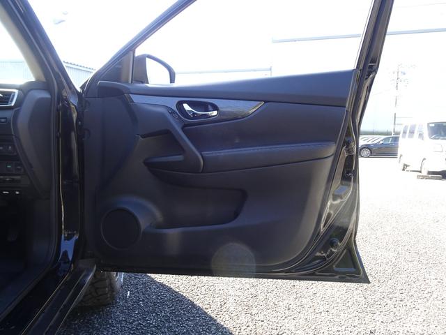 エクストレイル ２０Ｘ　新品マークレスグリル／新品ホワイトレター１８インチタイヤ＆１８インチＡＷ／アラウンドビューモニター／Ｂｌｕｅｔｏｏｔｈオーディオ／純正ナビＴＶ／バックカメラ／シートヒーター（26枚目）