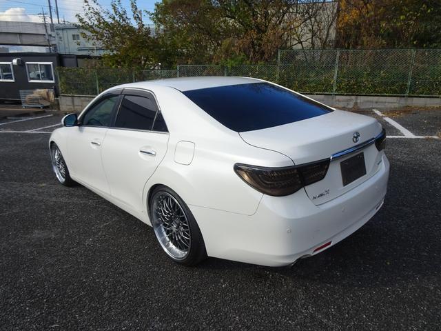 マークX 250G リラックスセレクション 新品G’s仕様フロントバンパー/新品ファイバースモール&シーケンシャルウィンカー仕様ヘッド&テールライト/新品20インチ&タイヤ/ローダウン/黒革調シートカバー/バックカメラ/クリアランスソナー(16枚目)