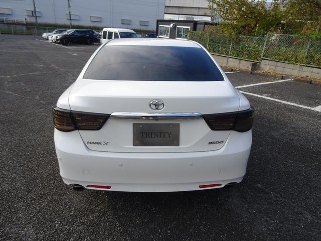 マークX 250G リラックスセレクション 新品G’s仕様フロントバンパー/新品ファイバースモール&シーケンシャルウィンカー仕様ヘッド&テールライト/新品20インチ&タイヤ/ローダウン/黒革調シートカバー/バックカメラ/クリアランスソナー(17枚目)