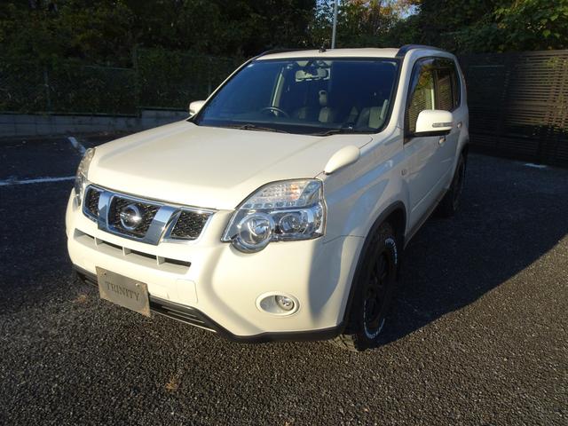 エクストレイル ２０Ｘｔｔ　切り替え式４ＷＤ／新品１６インチホイール＆新品ホワイトレター１６インチタイヤ／Ｂｌｕｅｔｏｏｔｈオーディオ／純正ナビＴＶ＆バックカメラ／全席シートヒーター（7枚目）