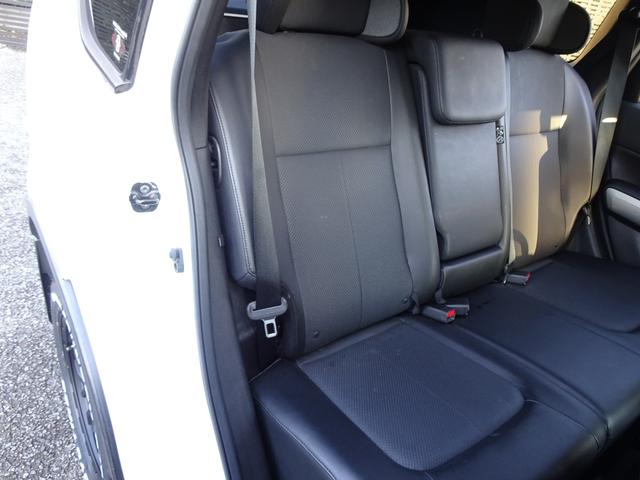 エクストレイル ２０Ｘｔｔ　切り替え式４ＷＤ／新品１６インチホイール＆新品ホワイトレター１６インチタイヤ／Ｂｌｕｅｔｏｏｔｈオーディオ／純正ナビＴＶ＆バックカメラ／全席シートヒーター（21枚目）
