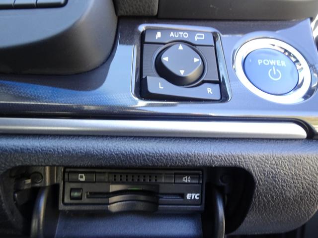 クラウンハイブリッド アスリートＳ　黒革シート／パワーシート／シートクーラー＆ヒーター／ステアリングヒーター／クルーズコントロール／ビルトインＥＴＣ／純正ナビ＆バックカメラ／地デジ／Ｂｌｕｅｔｏｏｔｈオーディオ（27枚目）