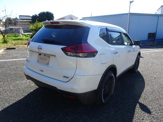 エクストレイル 20X エマージェンシーブレーキパッケージ 新品マークレスグリル/新品後期仕様テール/新品ホワイトレター18インチタイヤ&新品18インチAW/Bluetoothオーディオ/パナソニックナビTV/ビルトインETC/バックカメラ/シートヒーター(14枚目)