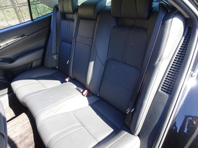 クラウンハイブリッド アスリートS 黒革パワーシート/シートクーラー&ヒーター/クリアランスソナー/プリクラッシュS/レーダークルーズ/アラウンドビューモニター/ビルトインETC/純正ナビ&Bカメラ/地デジ/Bluetoothオーディオ(22枚目)