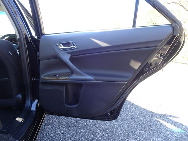 マークX 250G 新品後期仕様フロントバンパー&エアロ/新品ファイバースモール&シーケンシャルウィンカー仕様ヘッド&テールライト/新品20インチホイール&タイヤ/ローダウン/バックカメラ/Bluetoothオーディオ(31枚目)