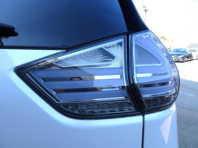 エクストレイル ２０Ｘｔ　エマージェンシーブレーキパッケージ　切り替え式４ＷＤ／新品マークレスグリル／新品１７インチホイール／Ｂｌｕｅｔｏｏｔｈオーディオ／アラウンドビューモニター／純正ナビ／バックカメラ／シートヒーター／ルーフレール（6枚目）