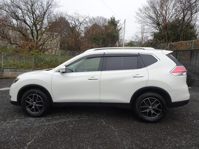 エクストレイル ２０Ｘｔ　エマージェンシーブレーキパッケージ　切り替え式４ＷＤ／新品マークレスグリル／新品１７インチホイール／Ｂｌｕｅｔｏｏｔｈオーディオ／アラウンドビューモニター／純正ナビ／バックカメラ／シートヒーター／ルーフレール（15枚目）