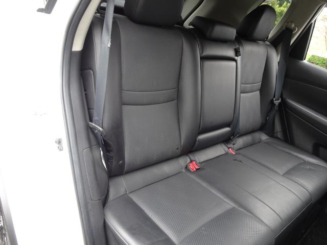 エクストレイル ２０Ｘｔ　エマージェンシーブレーキパッケージ　切り替え式４ＷＤ／新品マークレスグリル／新品１７インチホイール／Ｂｌｕｅｔｏｏｔｈオーディオ／アラウンドビューモニター／純正ナビ／バックカメラ／シートヒーター／ルーフレール（24枚目）