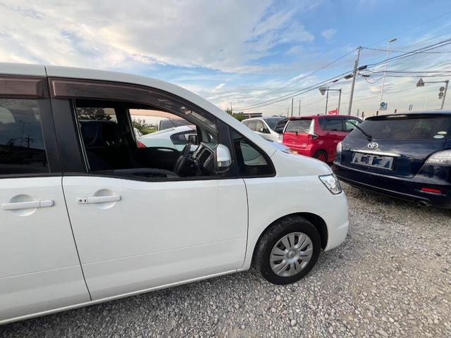 セレナ 20S Vセレクション ナビ TV ETC スマートキー 両側電動スライドドア 禁煙車 定期点検記録簿(17枚目)