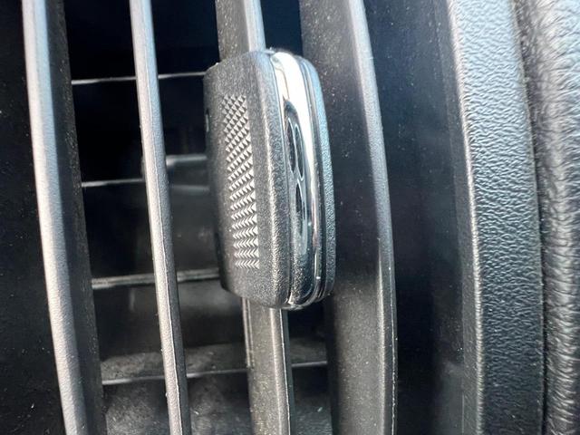 セレナ 20S Vセレクション ナビ TV ETC スマートキー 両側電動スライドドア 禁煙車 定期点検記録簿(59枚目)