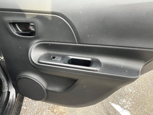 アクア S ナビ TV ETC Bカメラ BLUETOOTH プッシュスタート スマートキー 禁煙車(47枚目)