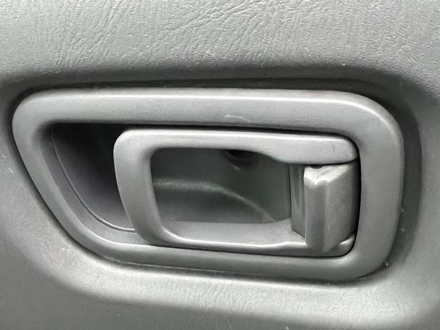 キャラバンコーチ シルクロードＧＸ　ナビ　Ｔｖ　ＥＴＣ　バックカメラ　社外アルミホイール　Ｂｌｕｅｔｏｏｔｈ接続（28枚目）