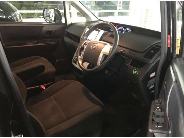 ヴォクシー X Lエディション ナビ TV バックカメラ ETC ワンオーナー 両側パワースライドドア 社外アルミホイール 禁煙車(7枚目)