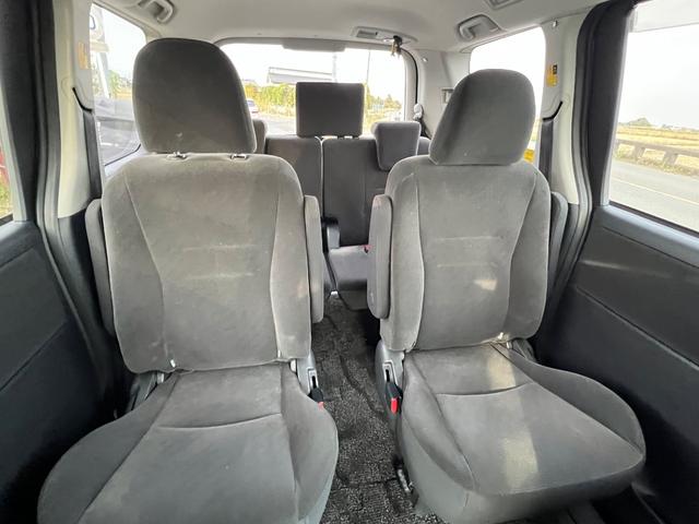 ヴォクシー X Lエディション ナビ TV バックカメラ ETC ワンオーナー 両側パワースライドドア 社外アルミホイール 禁煙車(42枚目)