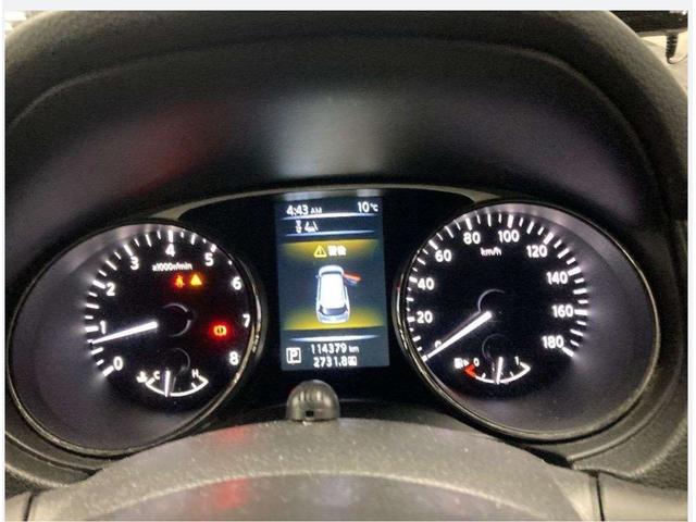 エクストレイル ２０Ｘ　ワンオーナーナビ　ＴＶ　ＥＴＣ　バックカメラ　禁煙車　シートヒータースマートキーアルミホイール　　ルーフキャリア　ＢＯＸ　車検２年込み（15枚目）