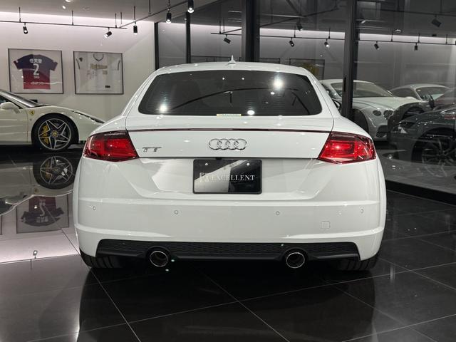ＴＴクーペ ４０ＴＦＳＩ　ブラウンレザーシート　リトラクタブルリアスポイラー　バーチャルコックピット　純正１８インチホイール　純正フロアマット　純正ナビ　地デジ　バックカメラ　ドライブレコーダー　ＥＴＣ２．０　スペアキー（12枚目）