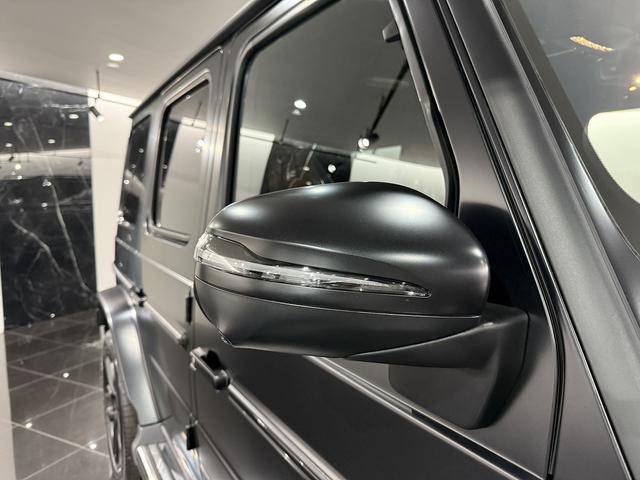 Ｇクラス Ｇ６３　新車未使用車　外装色マグノナイトブラック　マヌファクトゥーアプログラムプラス　ＡＭＧナイトパッケージ　ＡＭＧ２１ＡＷ（23枚目）