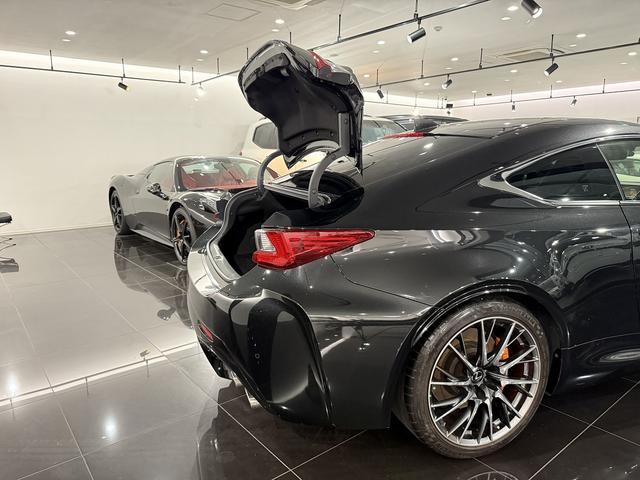 ＲＣ Ｆ カーボンエクステリアパッケージ　白革　レクサスセーフティシステムプラス　ＯＰ１９インチホイール　オレンジキャリパー　可変式リアスポイラー　カーボンインテリア　三眼ＬＥＤヘッドライト　シートヒーター／シートクーラー　ドライブレコーダー（34枚目）