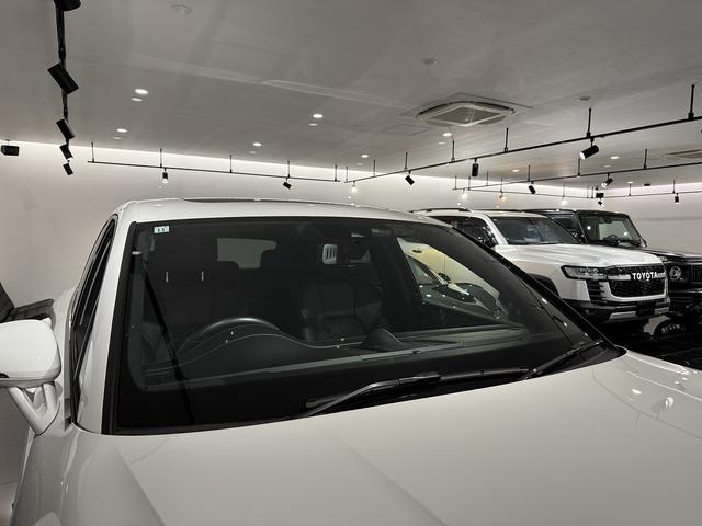 マカン マカンＧＴＳ　ポルシェセンターメンテナンス車両　ディーラー記録簿Ｈ３０／Ｒ２／３／４／６　スポクロ　パノラマサンルーフ　ブラックレザー　純正２０ＡＷ　純正フロアマット　クルーズコントロール　前後ドライブレコーダー（24枚目）