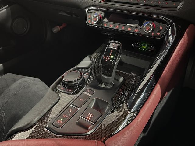 スープラ ＳＺ－Ｒ　３５周年記念特別仕様車　３５台限定　１オーナー　ブラック×レッドハーフレザー　ＪＢＬ　３５周年専用鍛造ブラック１９ＡＷ　レッドキャリパー　カーボンインテリア　パドルシフト　シートヒーター　ＨＵＤ（15枚目）