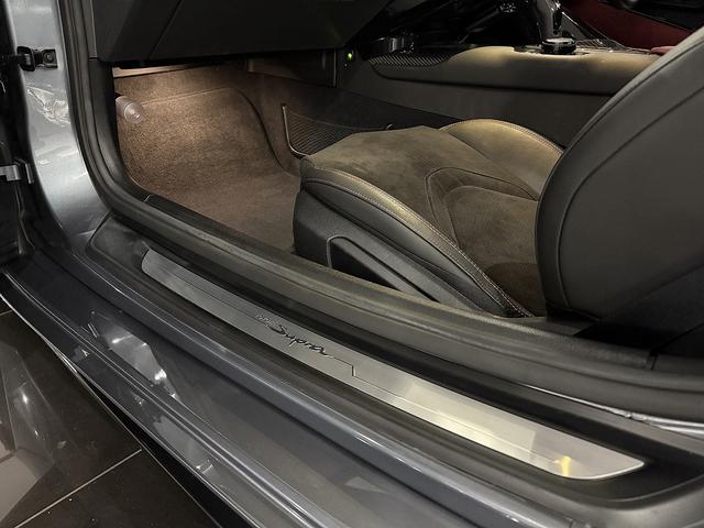 スープラ ＳＺ－Ｒ　３５周年記念特別仕様車　３５台限定　１オーナー　ブラック×レッドハーフレザー　ＪＢＬ　３５周年専用鍛造ブラック１９ＡＷ　レッドキャリパー　カーボンインテリア　パドルシフト　シートヒーター　ＨＵＤ（37枚目）