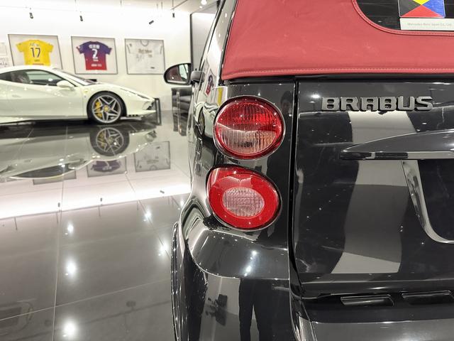 スマートフォーツーカブリオ BRABUS エクスクルーシブ ED テーラーメイド 記録簿 ディーラー車 80台限定車 赤幌 レッドレザーシート右H 5速AT ブラバス16/17インチAW ナビ TV Bカメラ(40枚目)