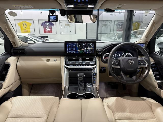 ランドクルーザー ZX 1オーナー モデリスタエアロ/リアスポイラー モデリスタ21AW JBLサウンド ベージュレザー 電動リアデフロック HUD サンルーフ 純正ナビ 前後ドラレコ GPSレーダー(6枚目)