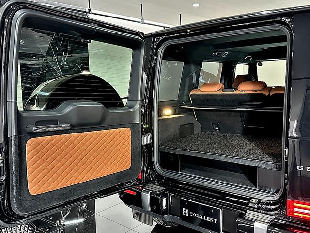 トランクラゲッジ　サドルブラウンインテリア　純正前後ドライブレコーダー