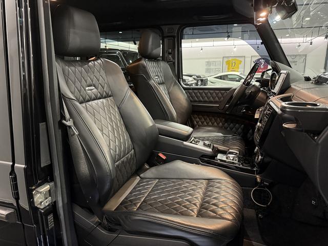 Gクラス G63 デジーノエクスクルーシブインテリアPKG 左H エアロパーツ フロントリップ/アンダーガード/リアスポイラー パナメリカーナグリル 純正21AW ブラックウィンカー 可変マフラー ハーマンカードン(8枚目)