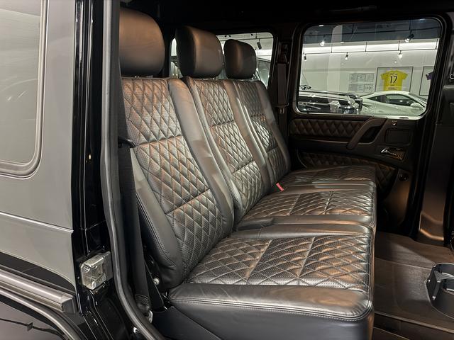 Gクラス G63 デジーノエクスクルーシブインテリアPKG 左H エアロパーツ フロントリップ/アンダーガード/リアスポイラー パナメリカーナグリル 純正21AW ブラックウィンカー 可変マフラー ハーマンカードン(17枚目)