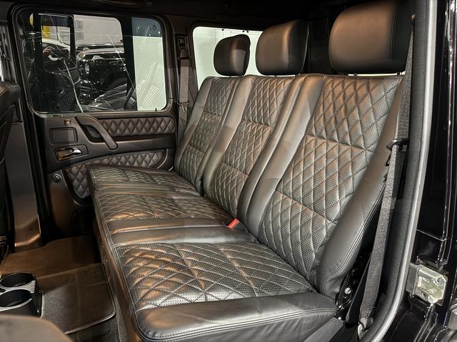 Gクラス G63 デジーノエクスクルーシブインテリアPKG 左H エアロパーツ フロントリップ/アンダーガード/リアスポイラー パナメリカーナグリル 純正21AW ブラックウィンカー 可変マフラー ハーマンカードン(18枚目)