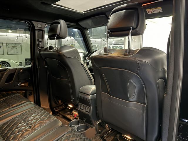 Gクラス G63 デジーノエクスクルーシブインテリアPKG 左H エアロパーツ フロントリップ/アンダーガード/リアスポイラー パナメリカーナグリル 純正21AW ブラックウィンカー 可変マフラー ハーマンカードン(20枚目)