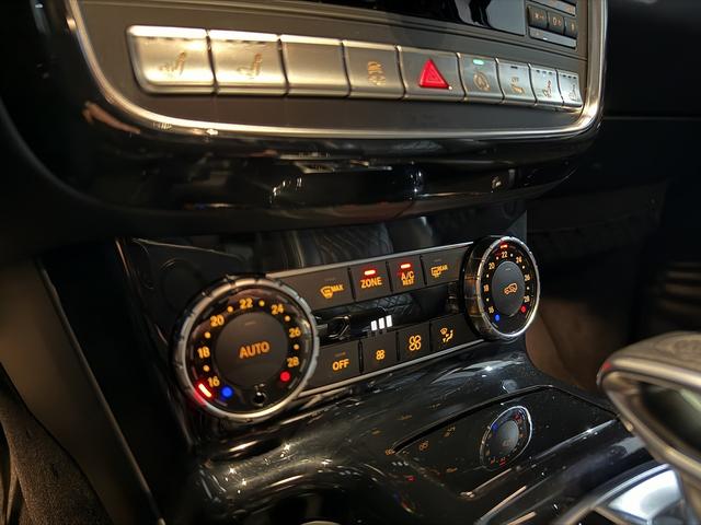 Gクラス G63 デジーノエクスクルーシブインテリアPKG 左H エアロパーツ フロントリップ/アンダーガード/リアスポイラー パナメリカーナグリル 純正21AW ブラックウィンカー 可変マフラー ハーマンカードン(30枚目)